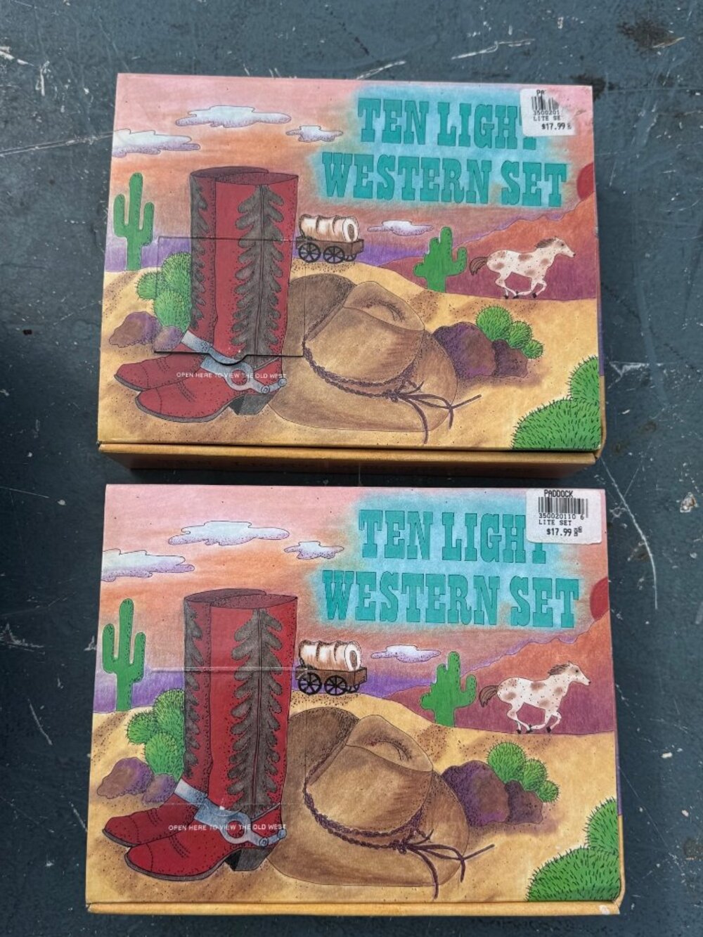 Kurt Adler Western String 10 Light Set Boots Hats Horses Cactus and Wagon Shades